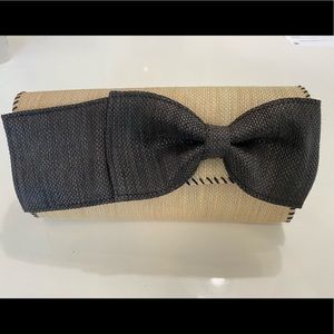 Mud Pie clutch rafia tan and black